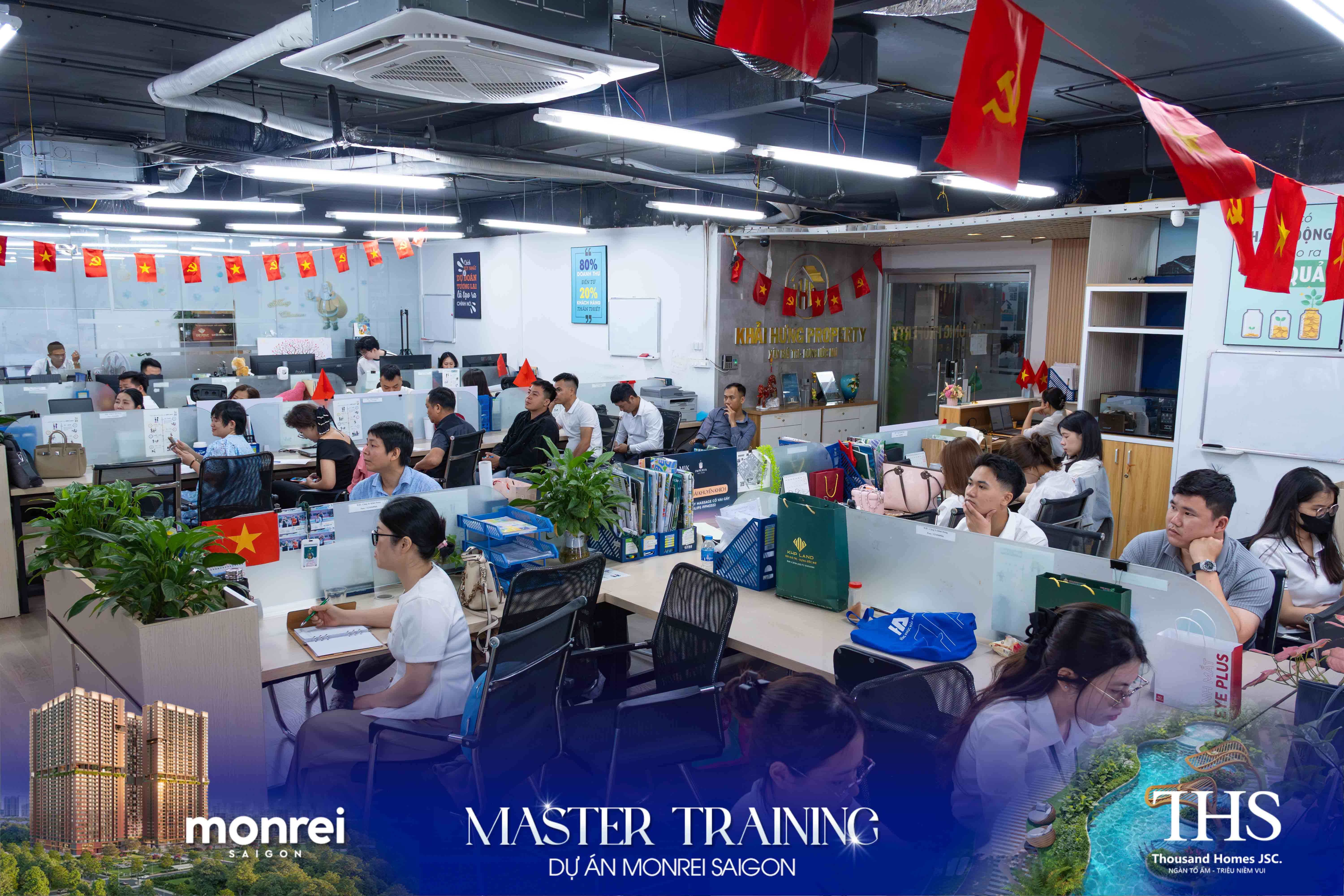 Nhân sự Thousand Homes trong buổi Master Training Monrei Saigon
